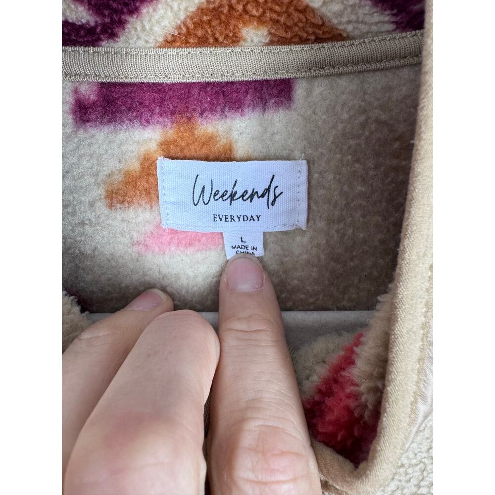 Weekend Everyday Aztec Tan Jacket Womens size Large - Picture 3 of 7